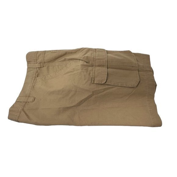 Men's Field & Stream Cargo Shorts - Size 40 - Picture 4 of 10